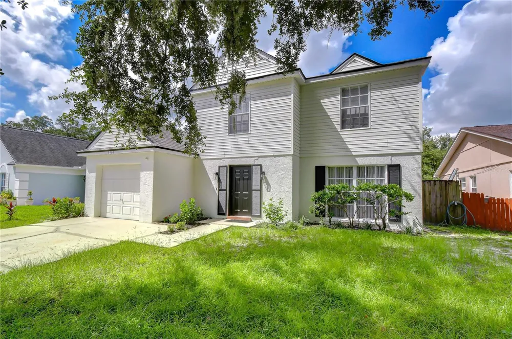 9703 FOX HOLLOW ROAD Tampa, FL 33647