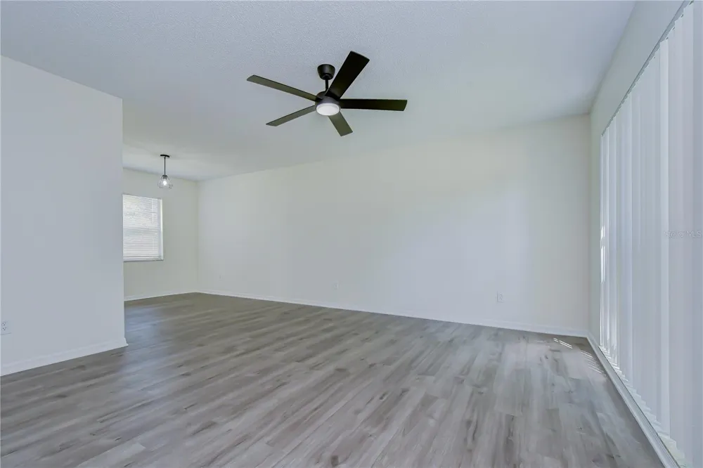 9703 FOX HOLLOW ROAD Tampa, FL 33647