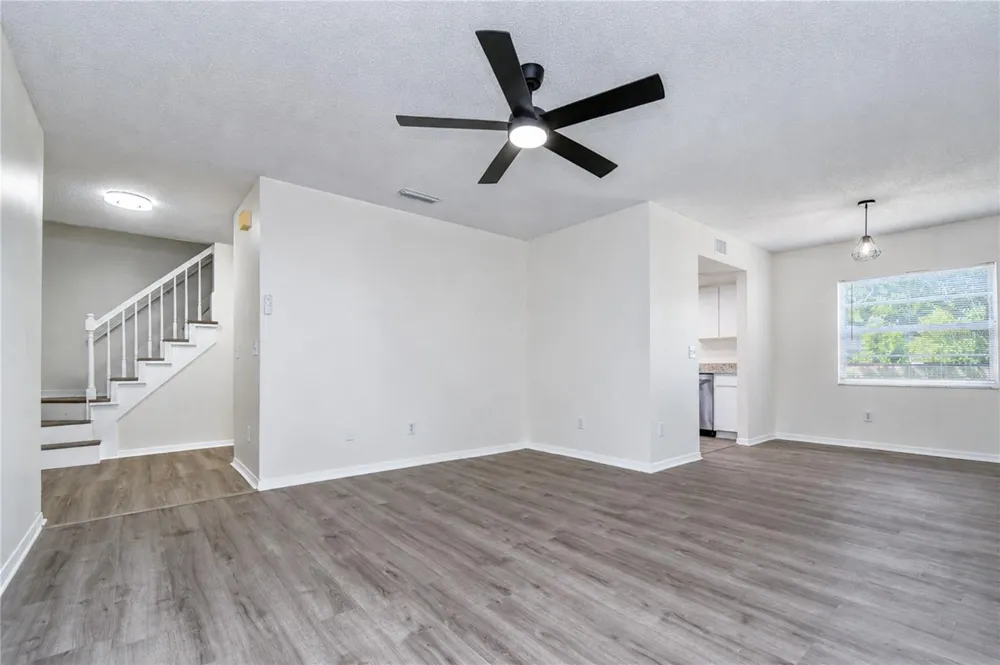 9703 FOX HOLLOW ROAD Tampa, FL 33647
