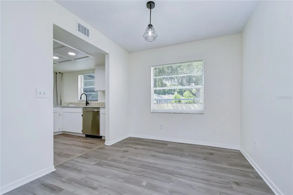 9703 FOX HOLLOW ROAD Tampa, FL 33647