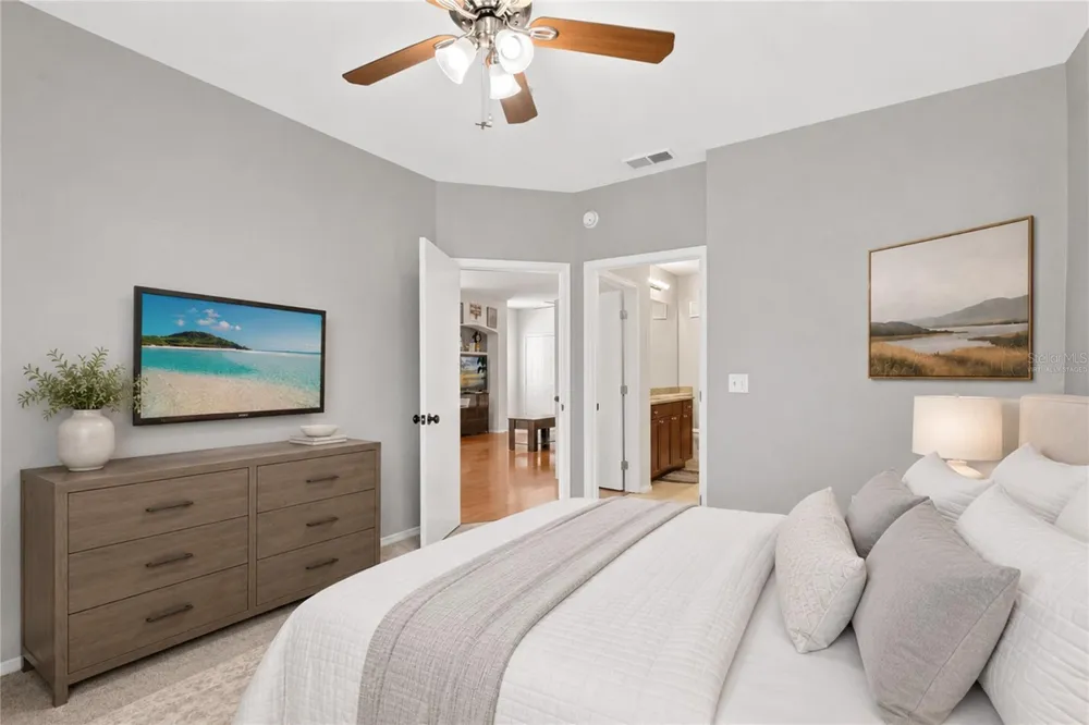 114 VISTA VERDI CIRCLE #216 Lake Mary, FL 32746