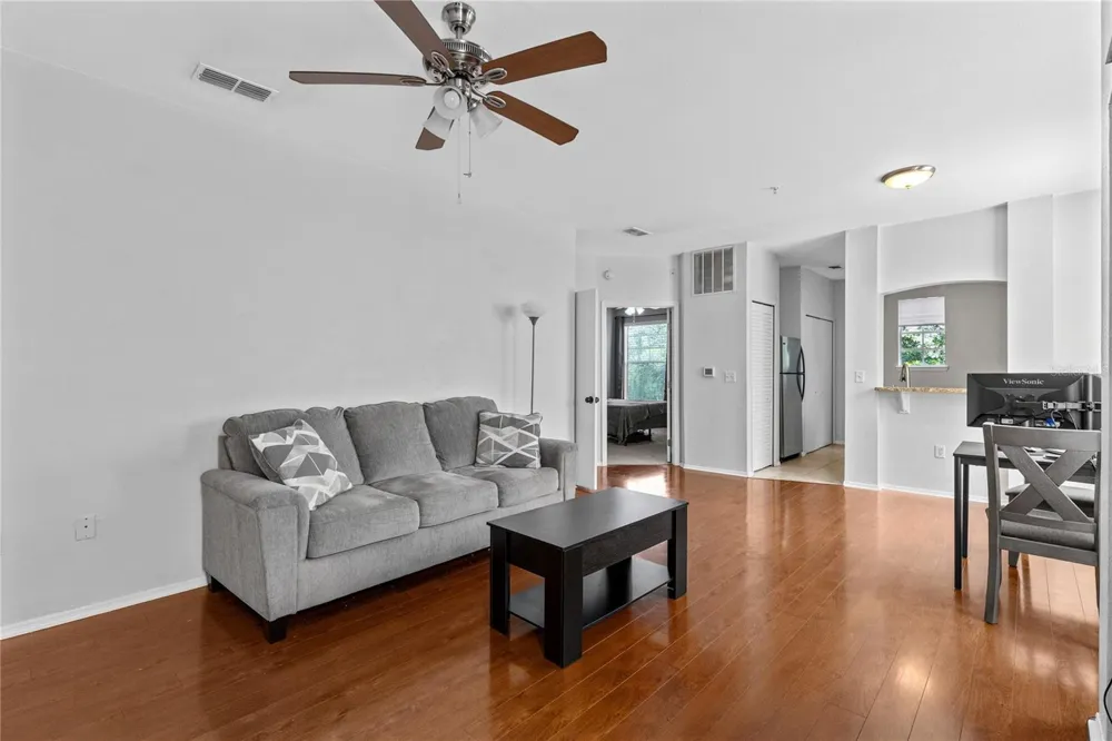 114 VISTA VERDI CIRCLE #216 Lake Mary, FL 32746
