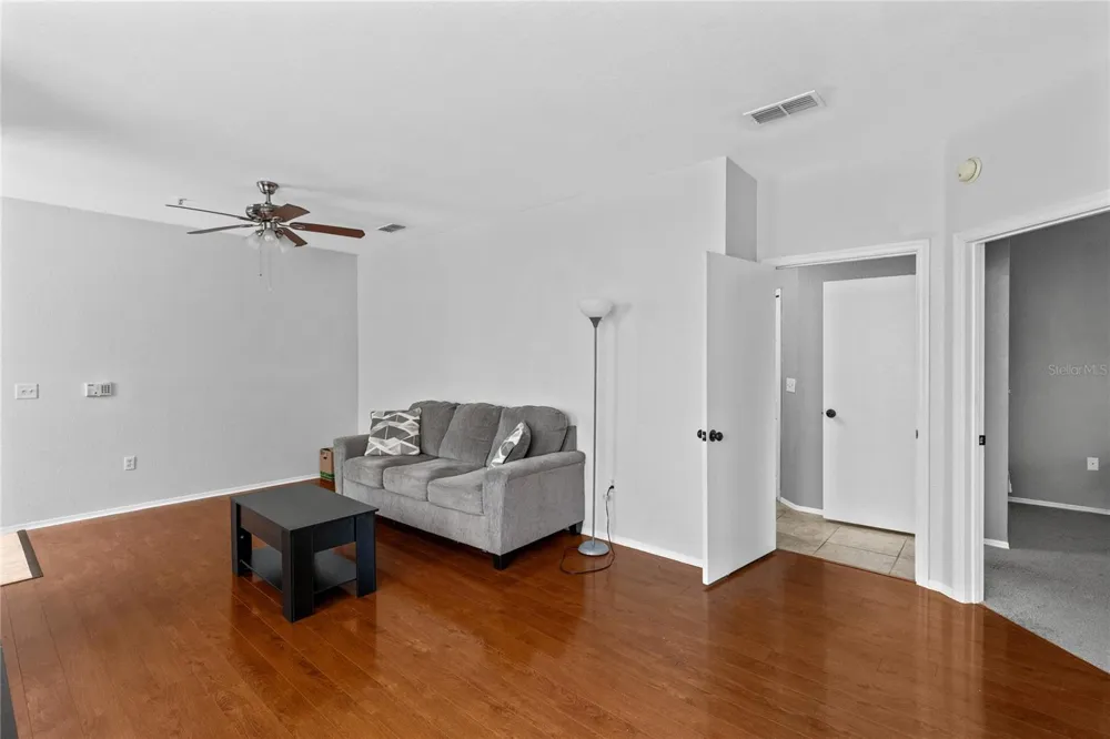 114 VISTA VERDI CIRCLE #216 Lake Mary, FL 32746