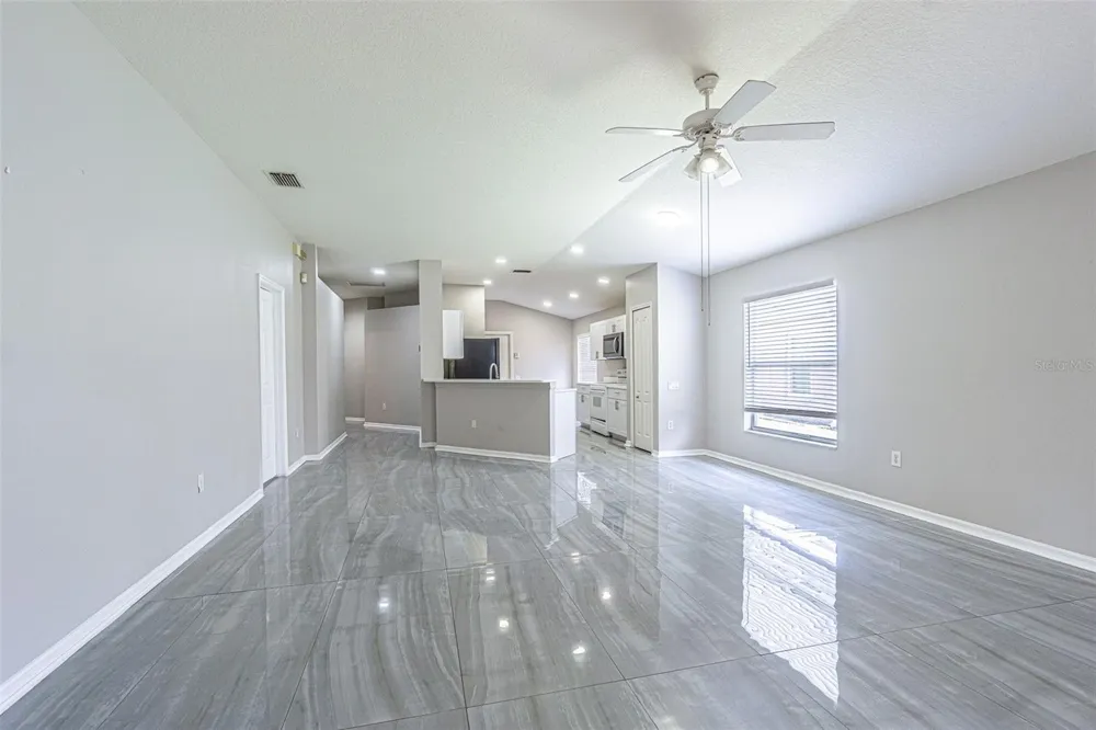 5553 GALLANT FOX COURT Wesley Chapel, FL 33544