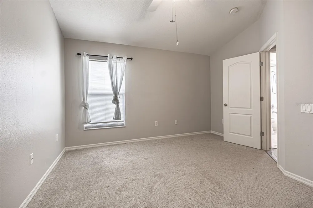 5553 GALLANT FOX COURT Wesley Chapel, FL 33544