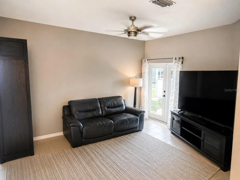 6210 KITERIDGE DRIVE Lithia, FL 33547