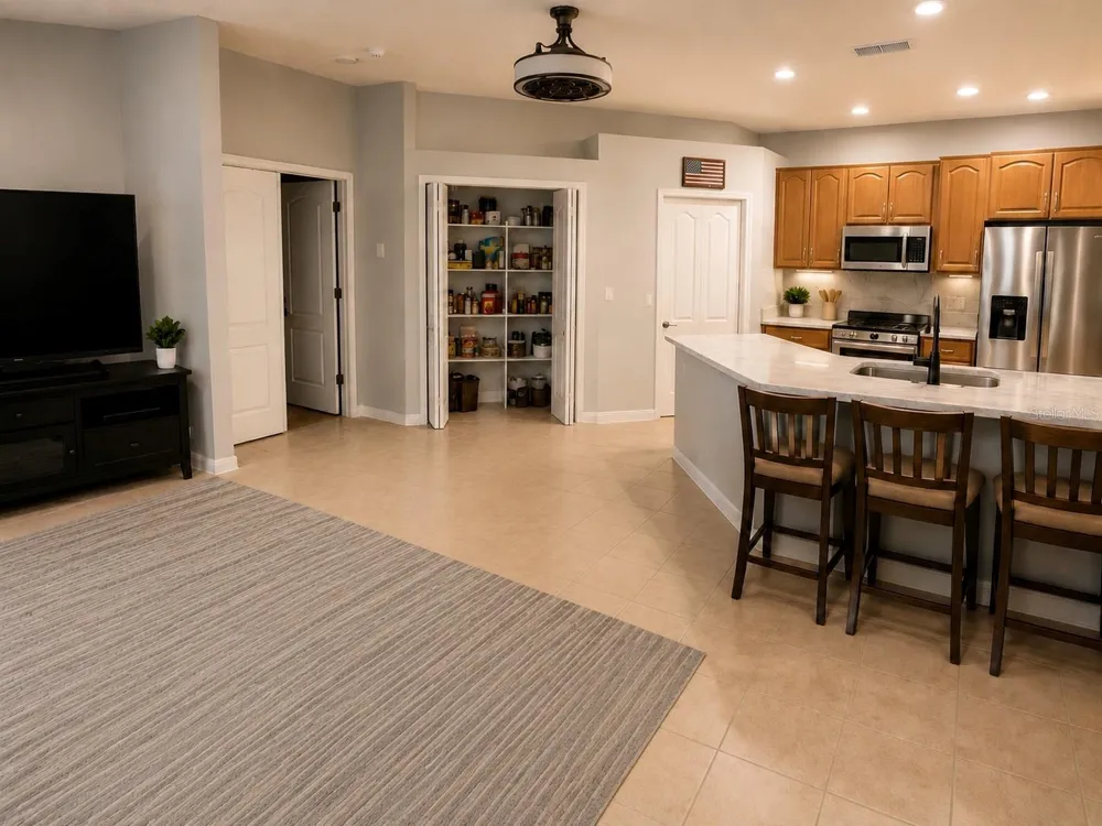 6210 KITERIDGE DRIVE Lithia, FL 33547