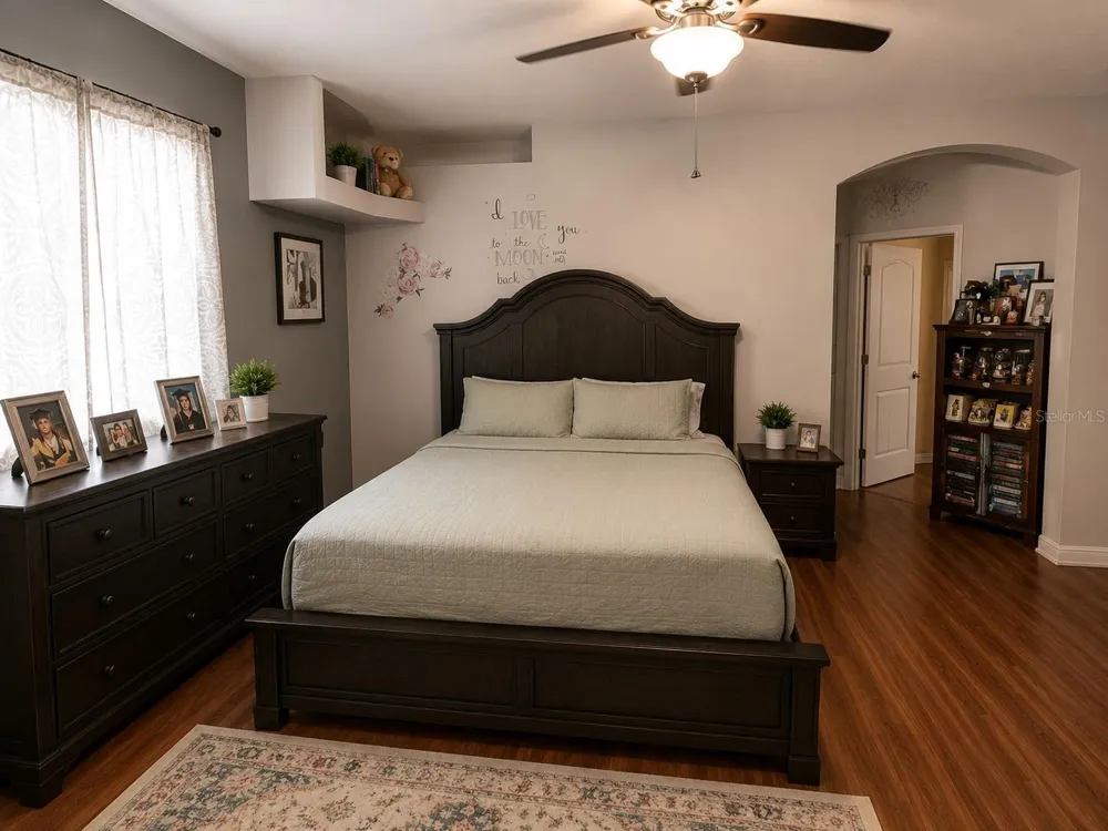 6210 KITERIDGE DRIVE Lithia, FL 33547