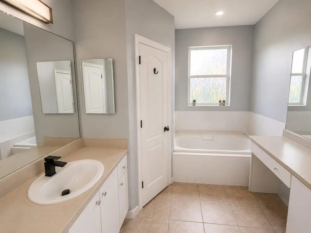 6210 KITERIDGE DRIVE Lithia, FL 33547