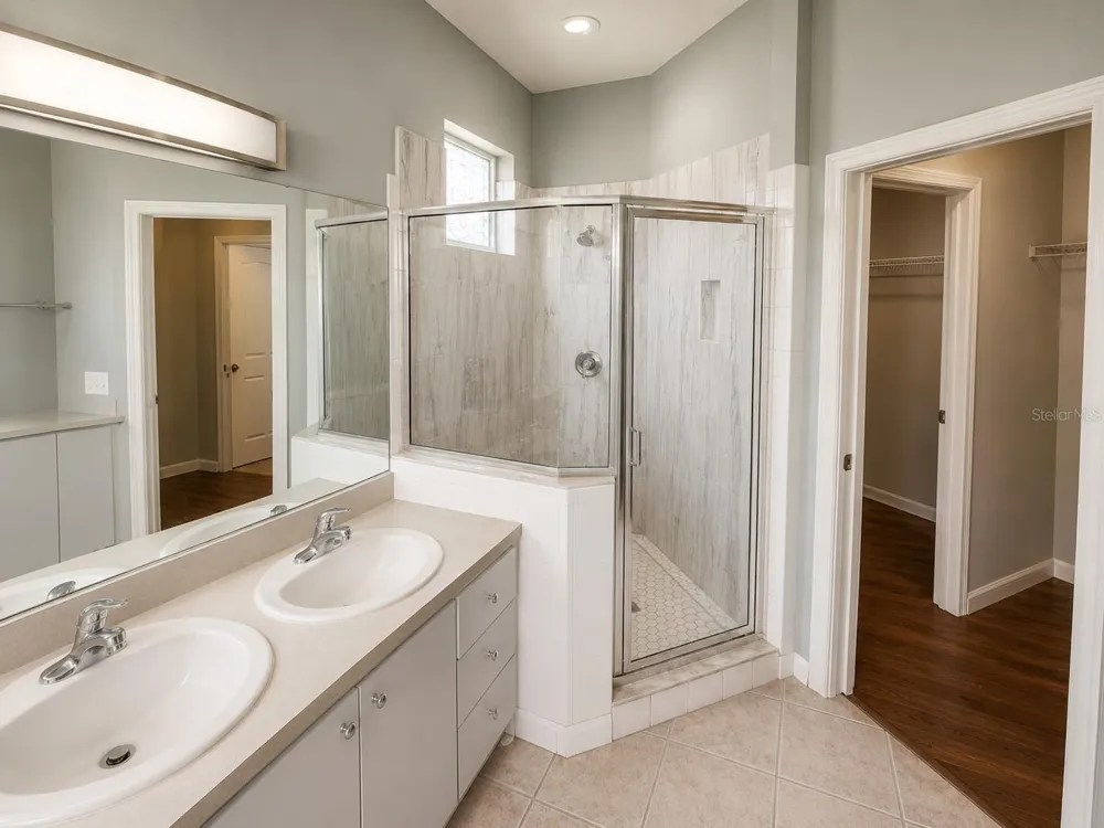 6210 KITERIDGE DRIVE Lithia, FL 33547