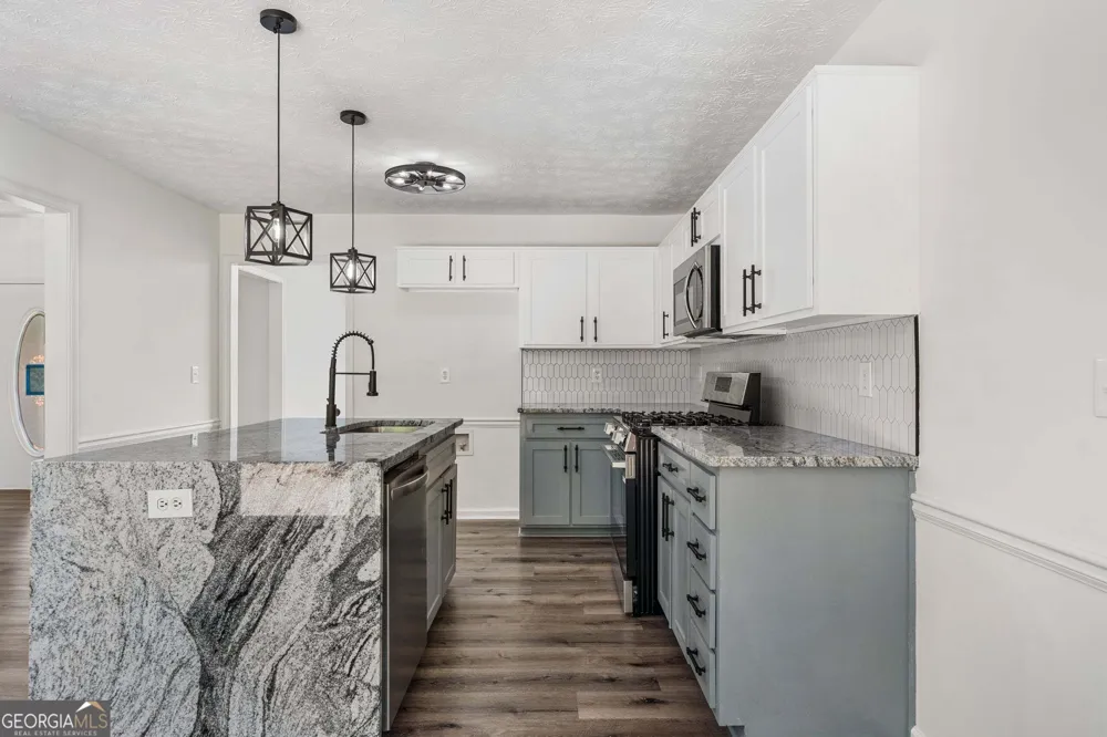 925 LEE ROAD 0238 Phenix City, AL 36870