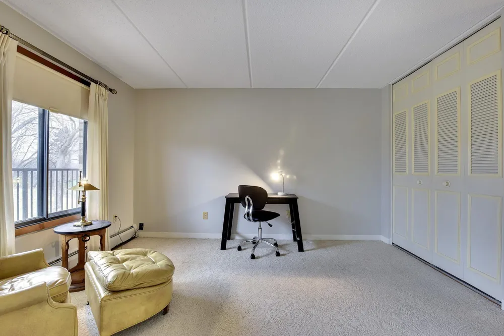 10401 Cedar Lake Road #301 Minnetonka, MN 55305