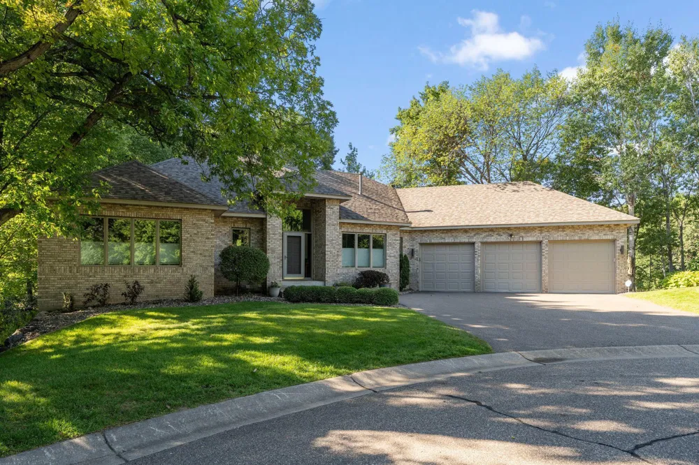 10605 54th Avenue Plymouth, MN 55442