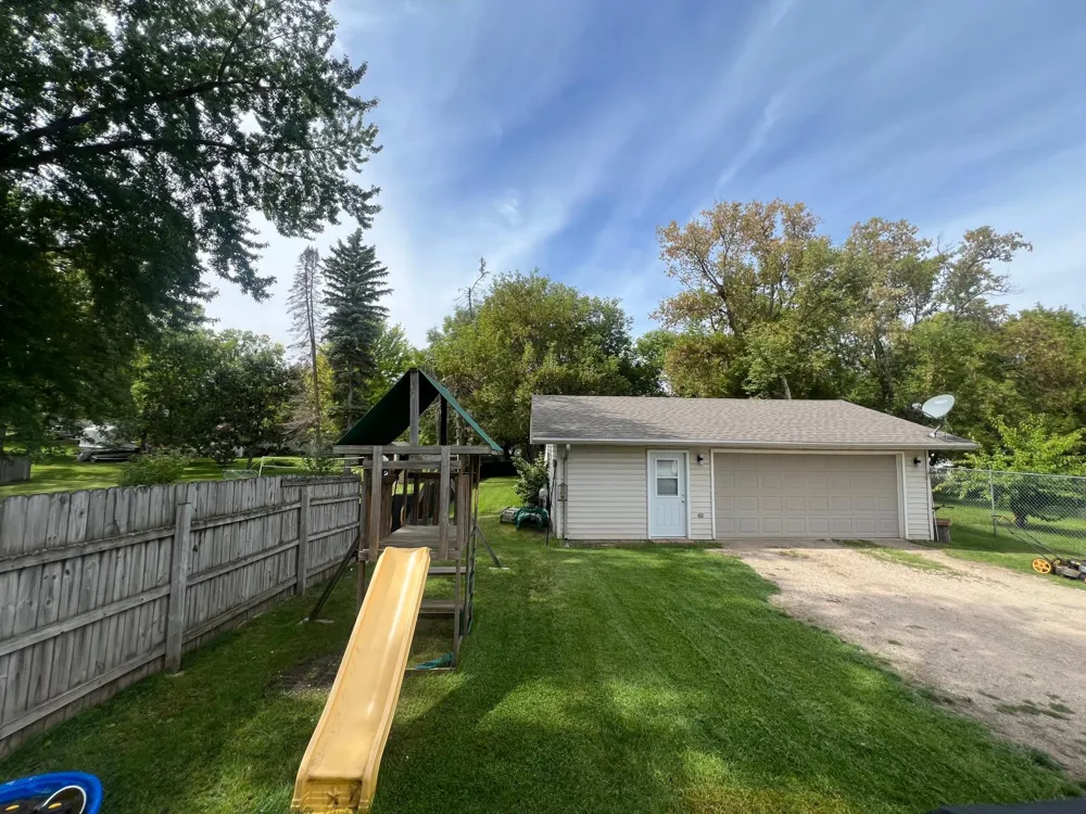 1136 West Avenue Detroit Lakes, MN 56501