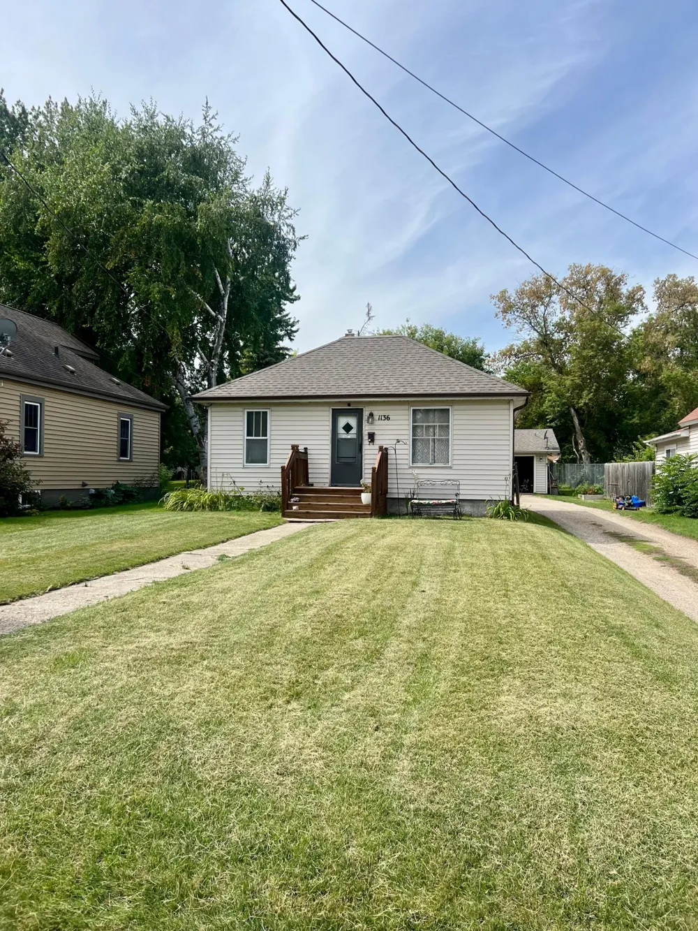 1136 West Avenue Detroit Lakes, MN 56501
