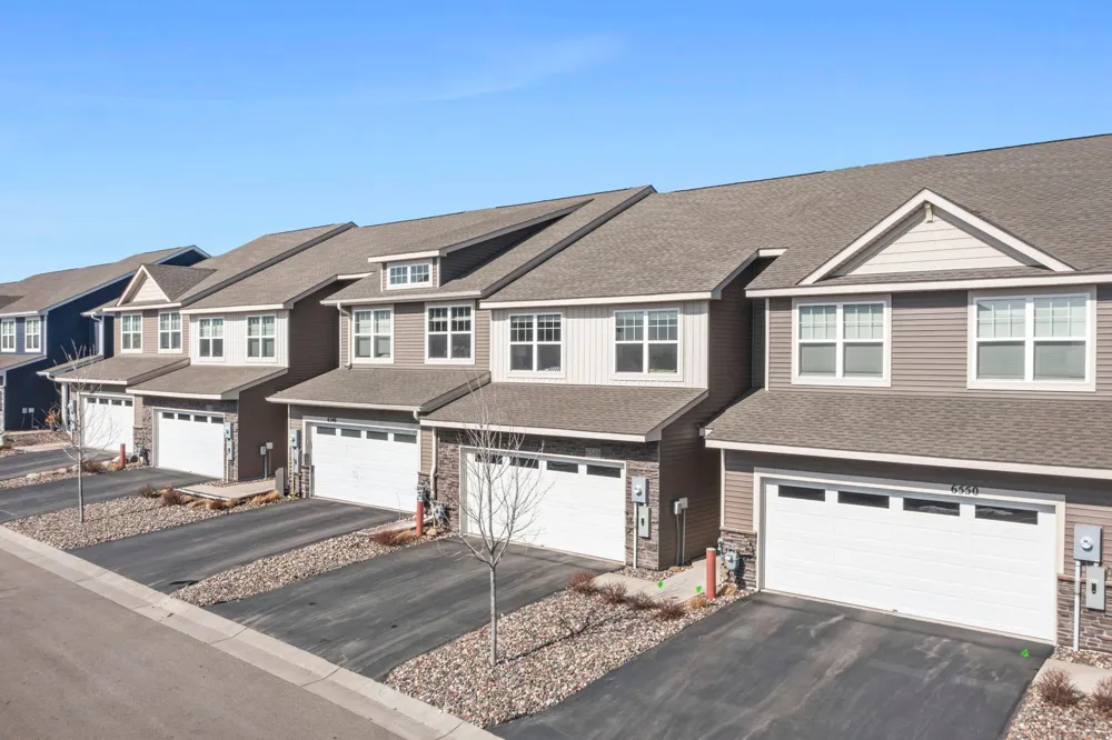 6548 Genevieve Trail S Cottage Grove, MN 55016