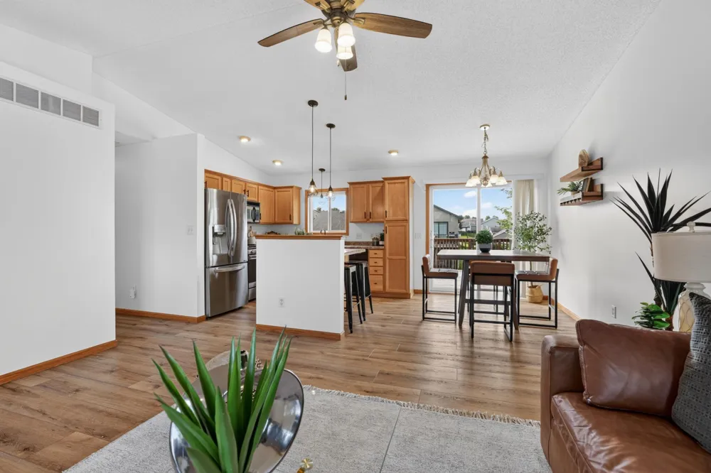 5852 Excalibur Court NW Rochester, MN 55901
