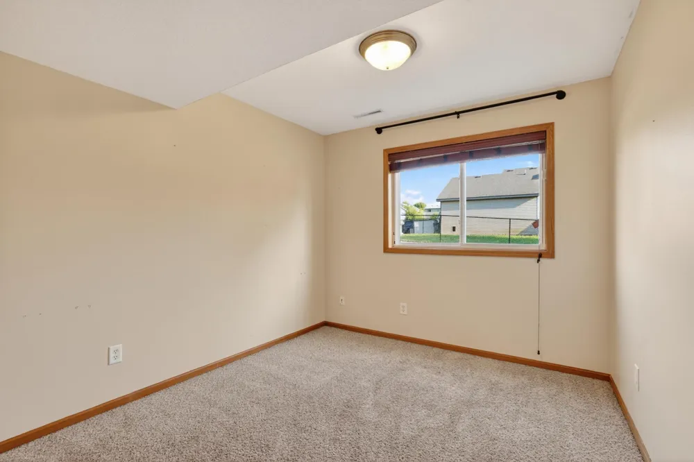5852 Excalibur Court NW Rochester, MN 55901