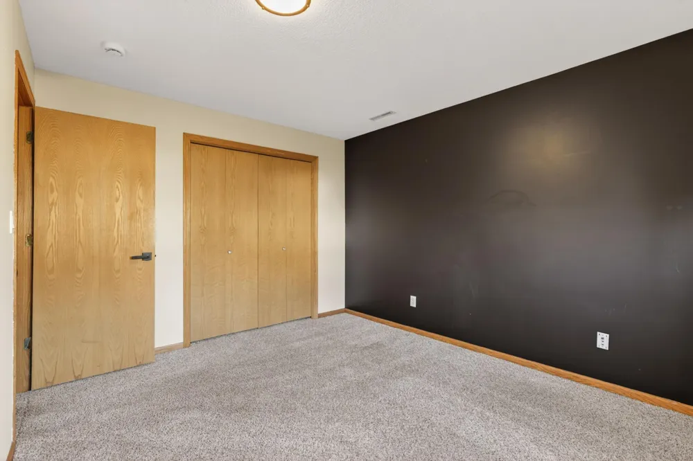 5852 Excalibur Court NW Rochester, MN 55901