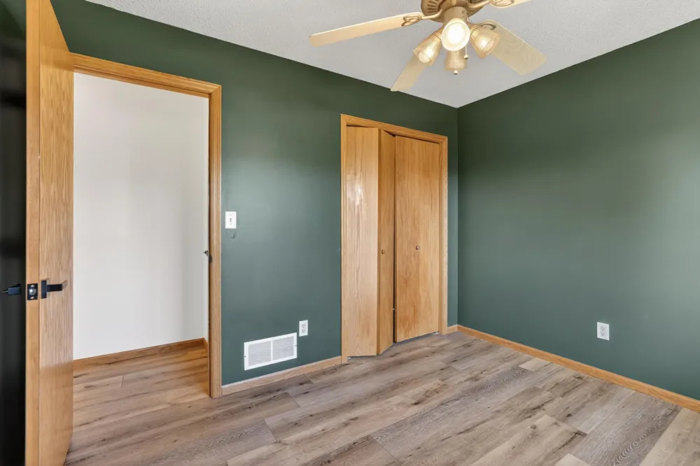 5852 Excalibur Court NW Rochester, MN 55901