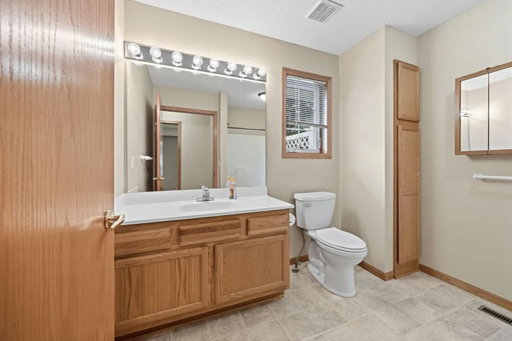 817 Greensview Court NW Hutchinson, MN 55350