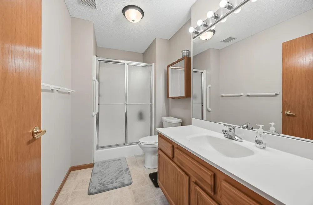 817 Greensview Court NW Hutchinson, MN 55350
