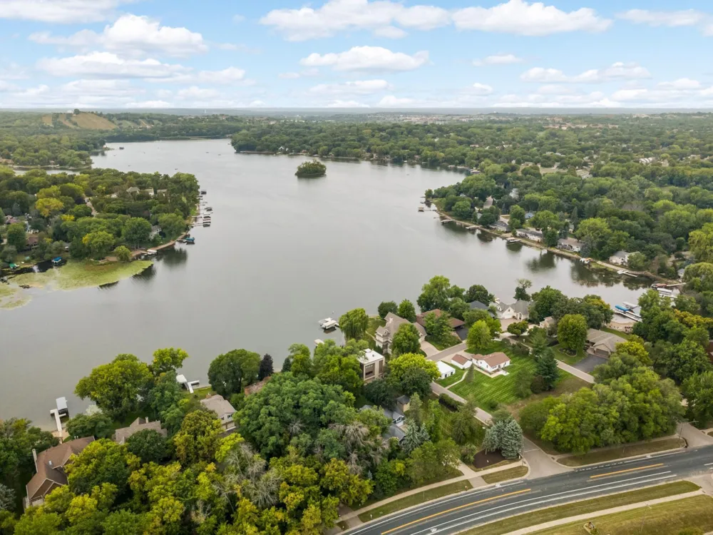 1501 Dally Street Burnsville, MN 55306