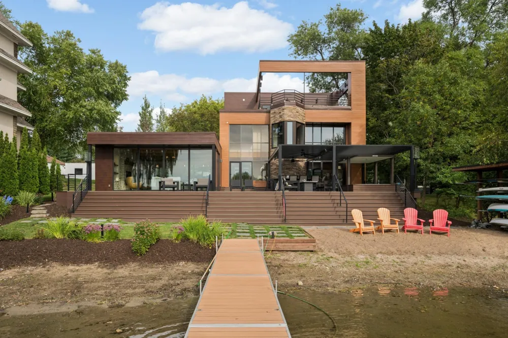 1501 Dally Street Burnsville, MN 55306
