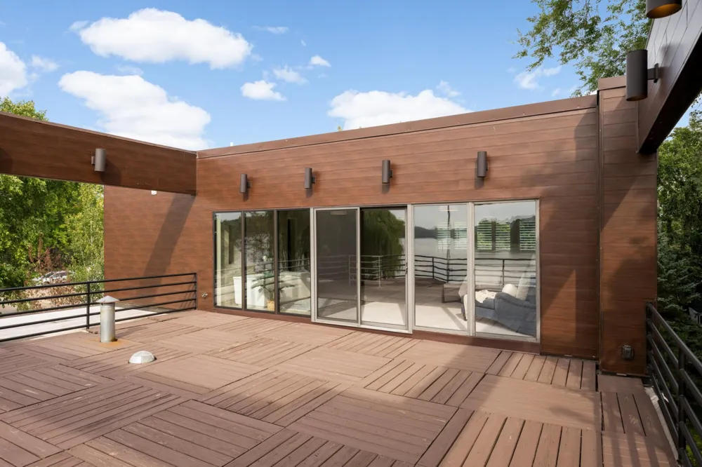 1501 Dally Street Burnsville, MN 55306