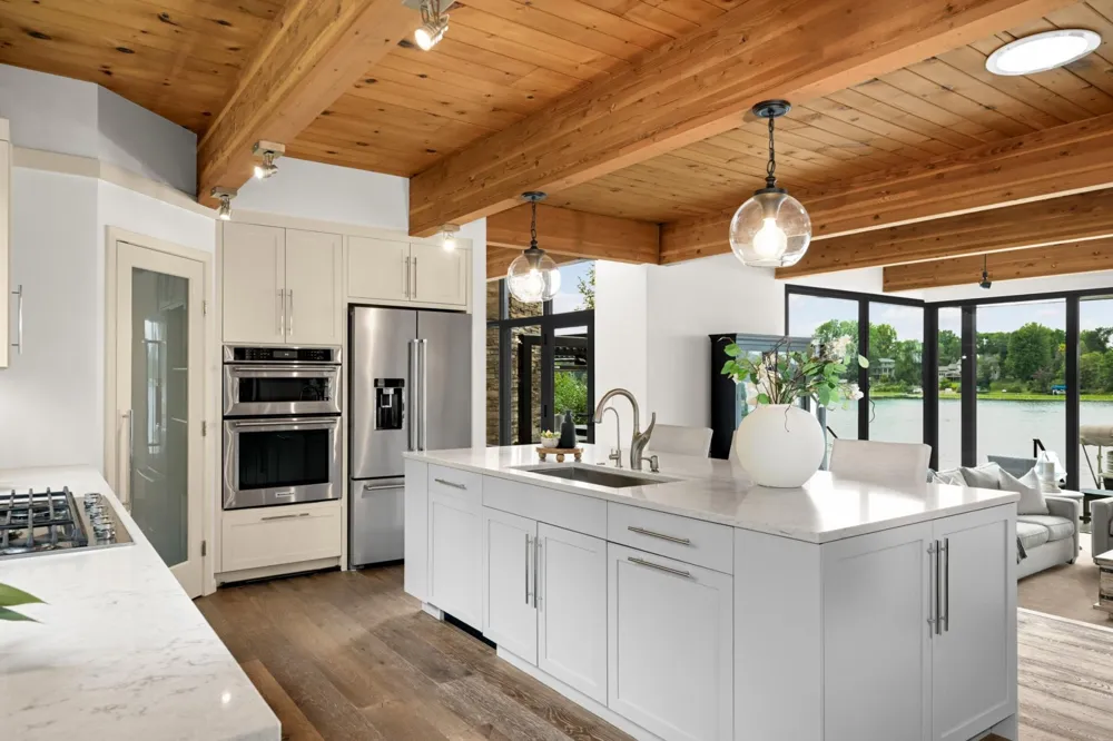 1501 Dally Street Burnsville, MN 55306
