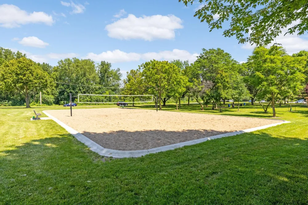 1501 Dally Street Burnsville, MN 55306