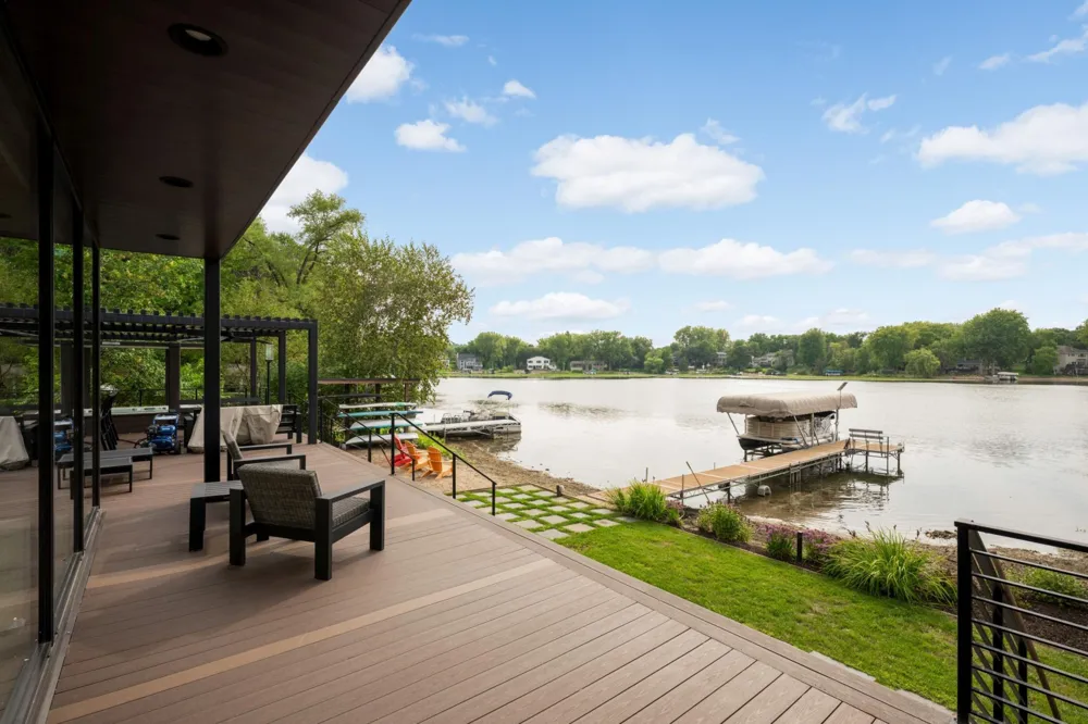 1501 Dally Street Burnsville, MN 55306