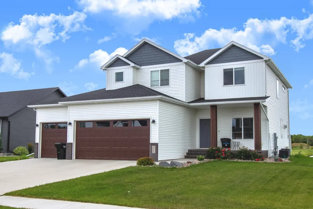 6707 54th Avenue S Fargo, ND 58104
