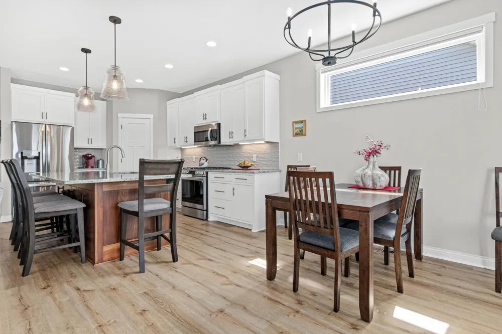 29264 Kenwood Way Chisago City, MN 55013