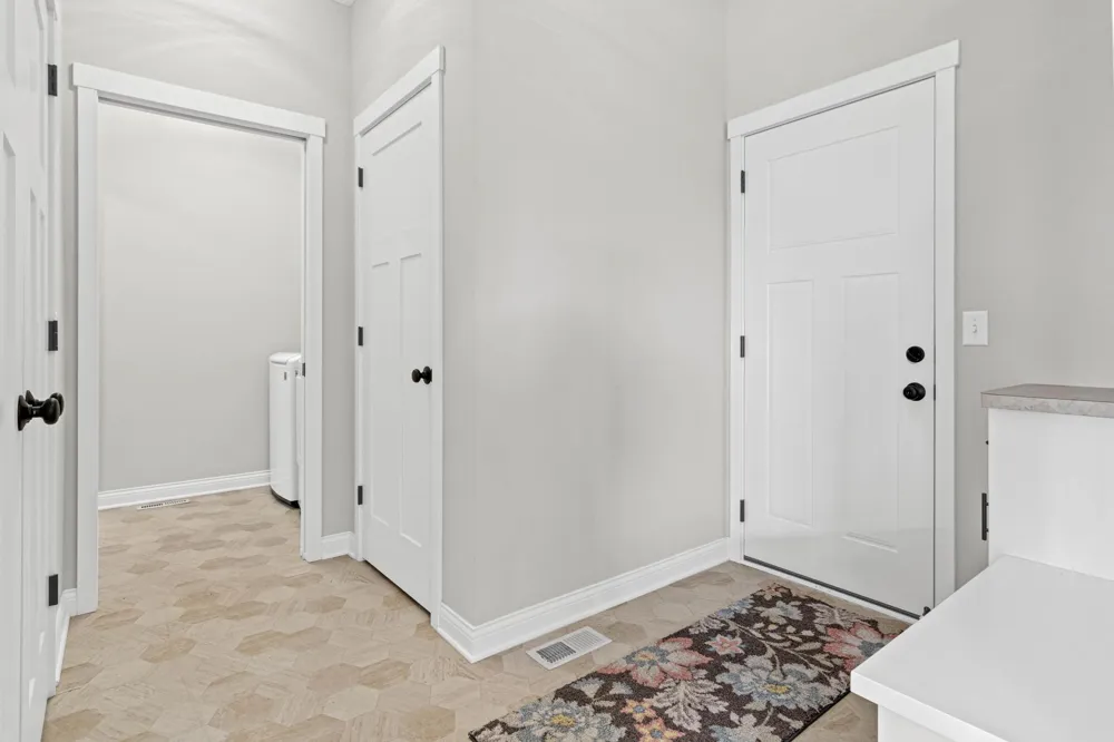 29264 Kenwood Way Chisago City, MN 55013