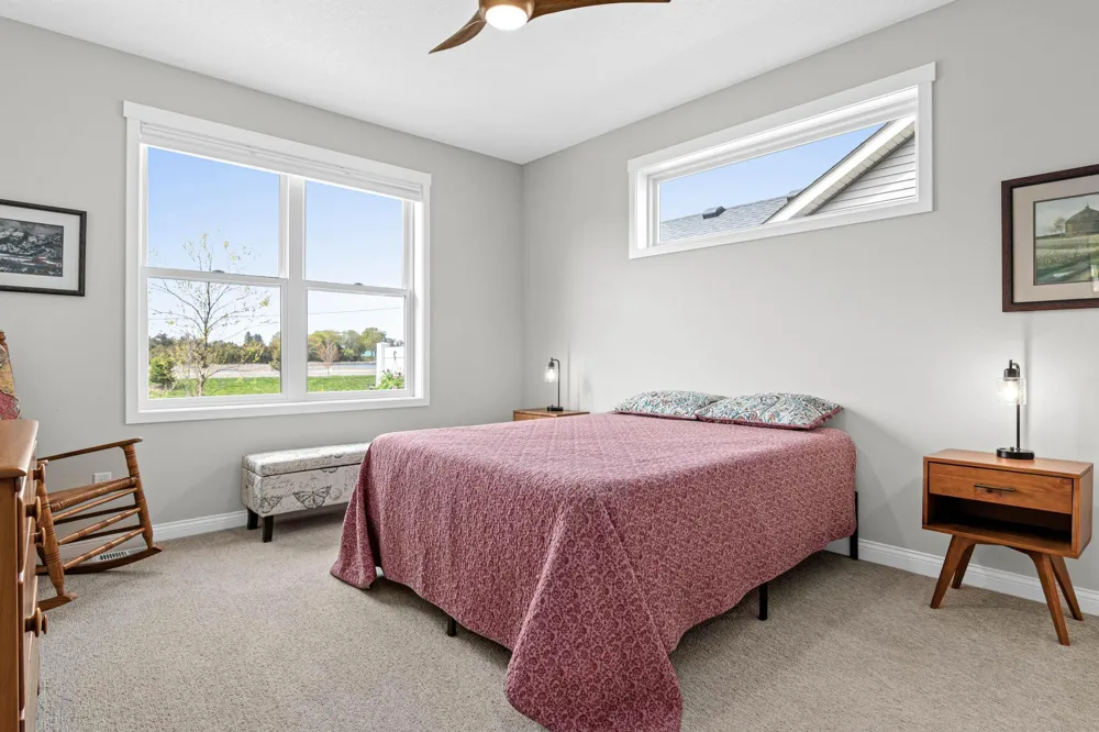 29264 Kenwood Way Chisago City, MN 55013