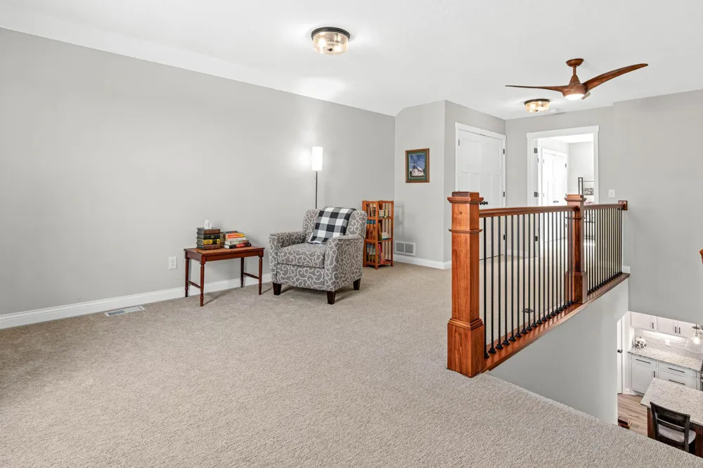 29264 Kenwood Way Chisago City, MN 55013