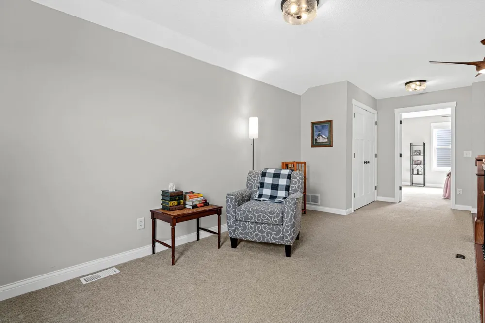 29264 Kenwood Way Chisago City, MN 55013