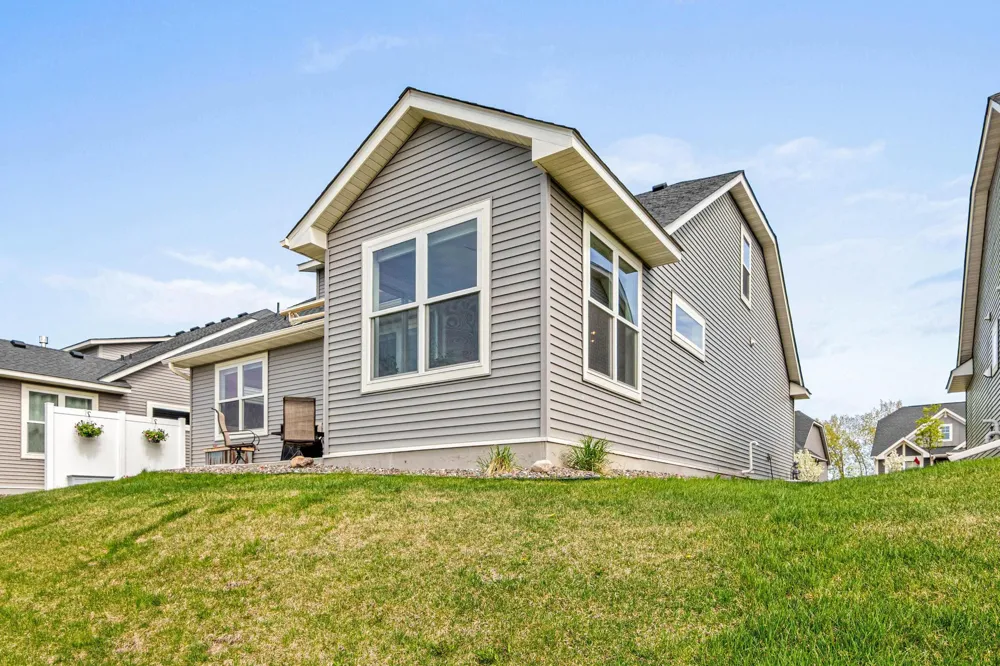 29264 Kenwood Way Chisago City, MN 55013