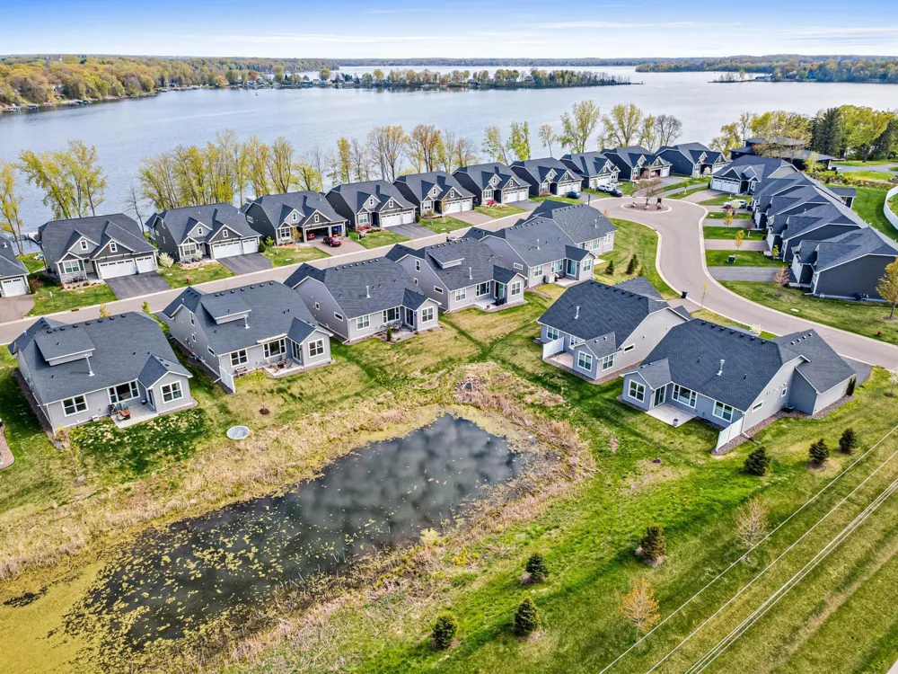 29264 Kenwood Way Chisago City, MN 55013