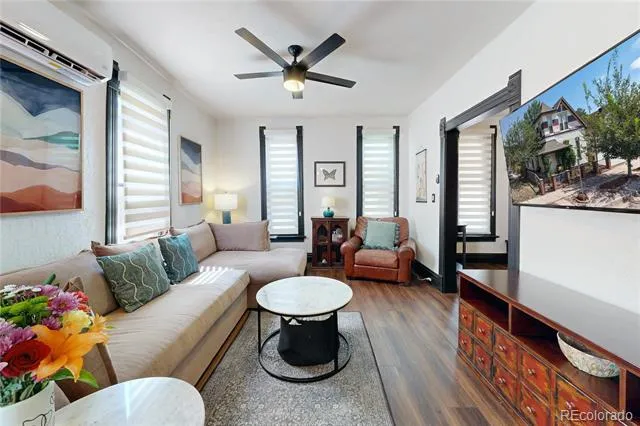 3328 Williams Street Denver, CO 80205