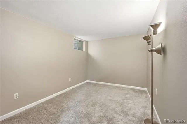 3085 S Macon Circle Aurora, CO 80014