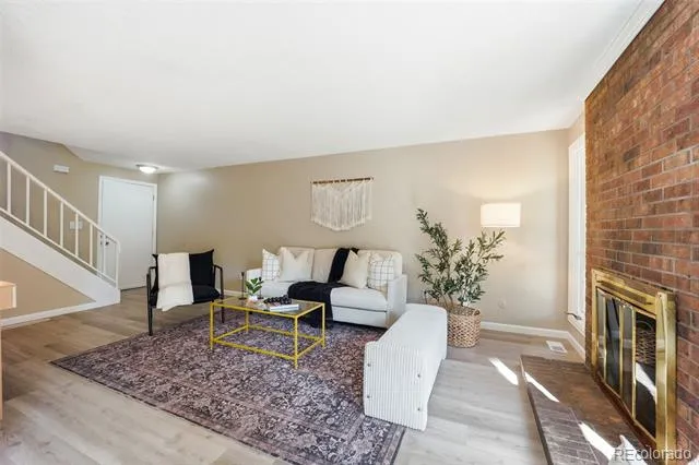 3085 S Macon Circle Aurora, CO 80014