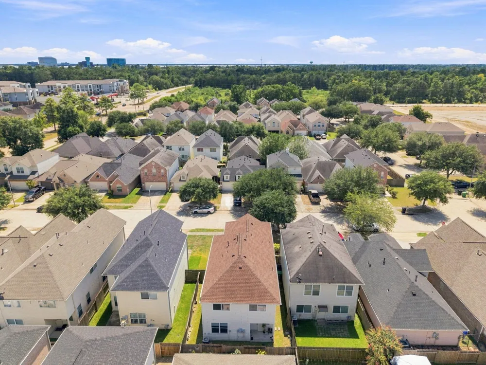 822 Forest Thicket Lane Houston, TX 77067