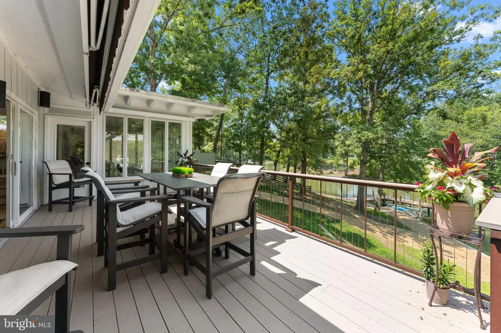 30 GOLF LANE Weems, VA 22576