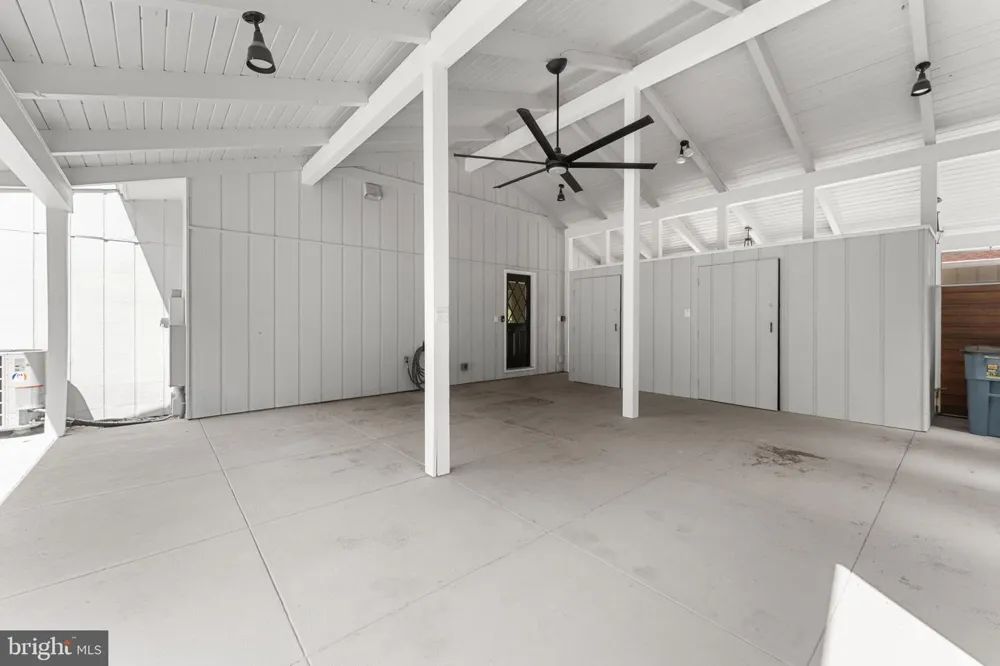 30 GOLF LANE Weems, VA 22576