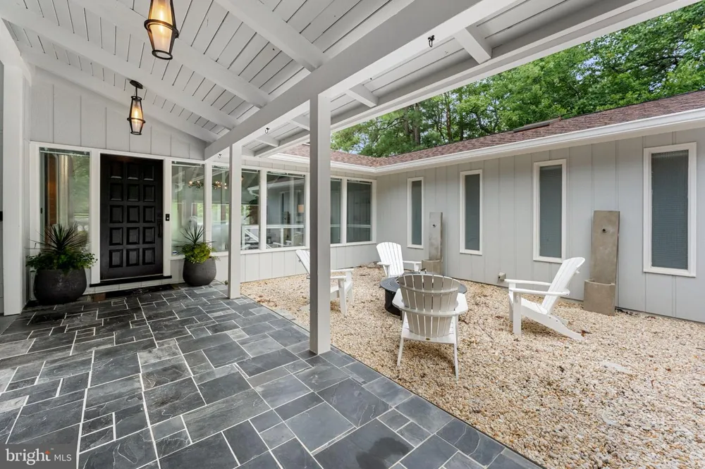 30 GOLF LANE Weems, VA 22576