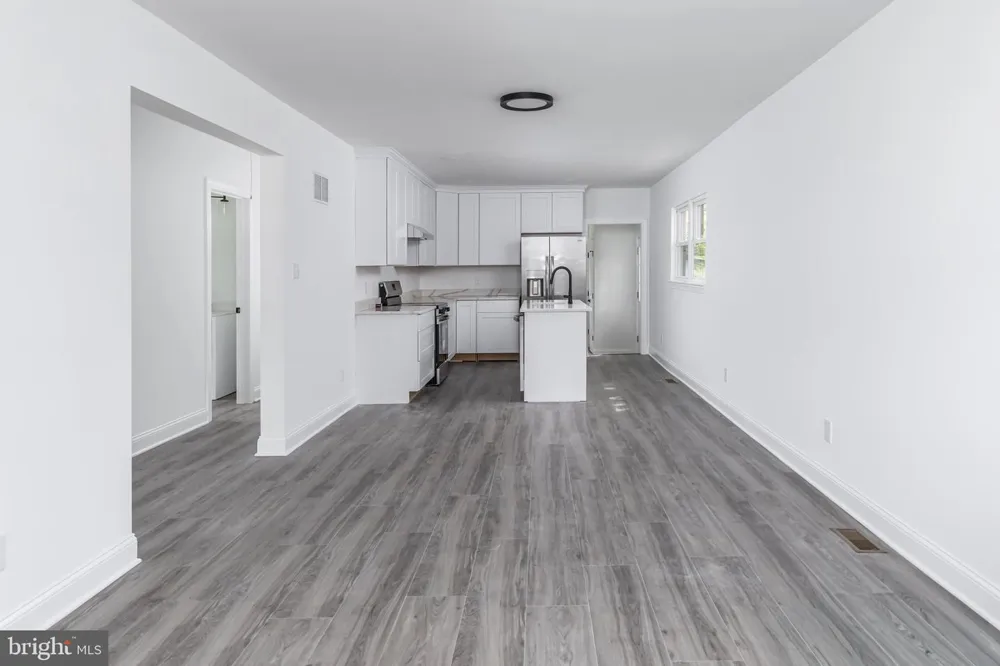 142 S ROUTE 73 Hammonton, NJ 08037