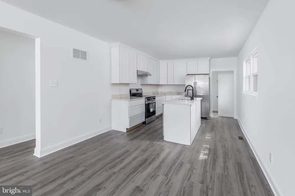 142 S ROUTE 73 Hammonton, NJ 08037