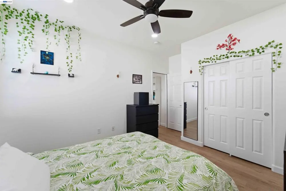 7129 Cerro Crest Dr San Jose, CA 95138